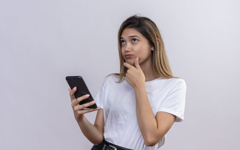 LINEオープンチャットは見るだけでも良い?誰でも参加できるのか