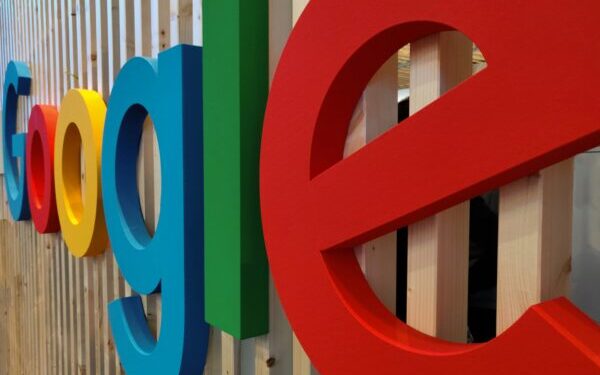 Googleレンズがiphoneで出てこない!どこにある