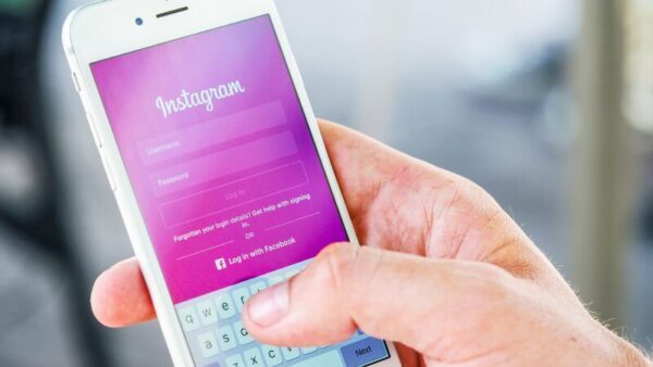 インスタのストーリーを非表示にしたらハイライトは?まとめ